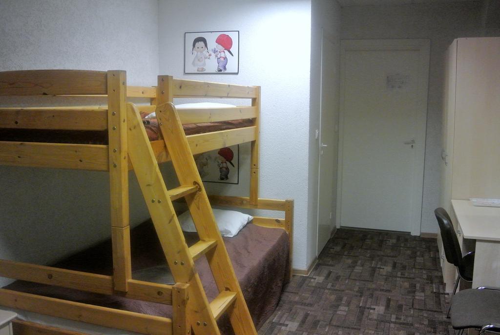 Eurohotel Maardu Oda fotoğraf